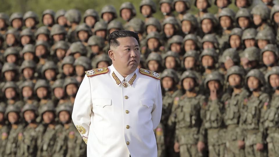 Die Staatsmedien melden einen Coronafall in Nordkorea.