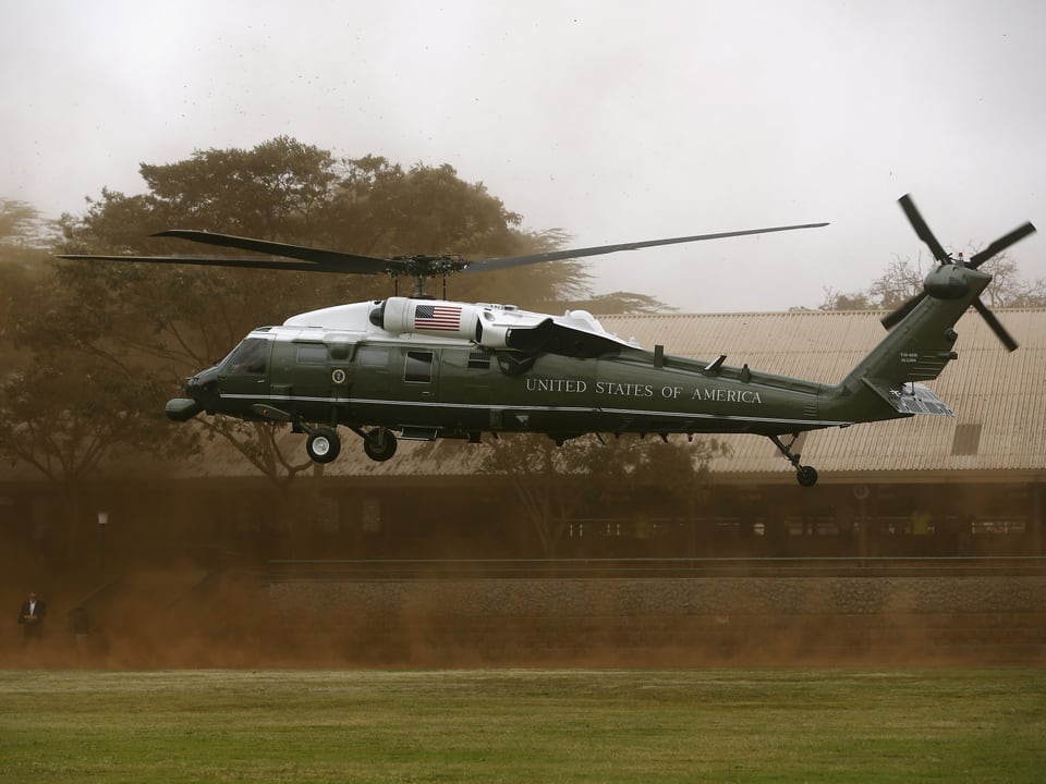 Der «Marine One»-Helikopter des US-Präsidenten bei der Landung.