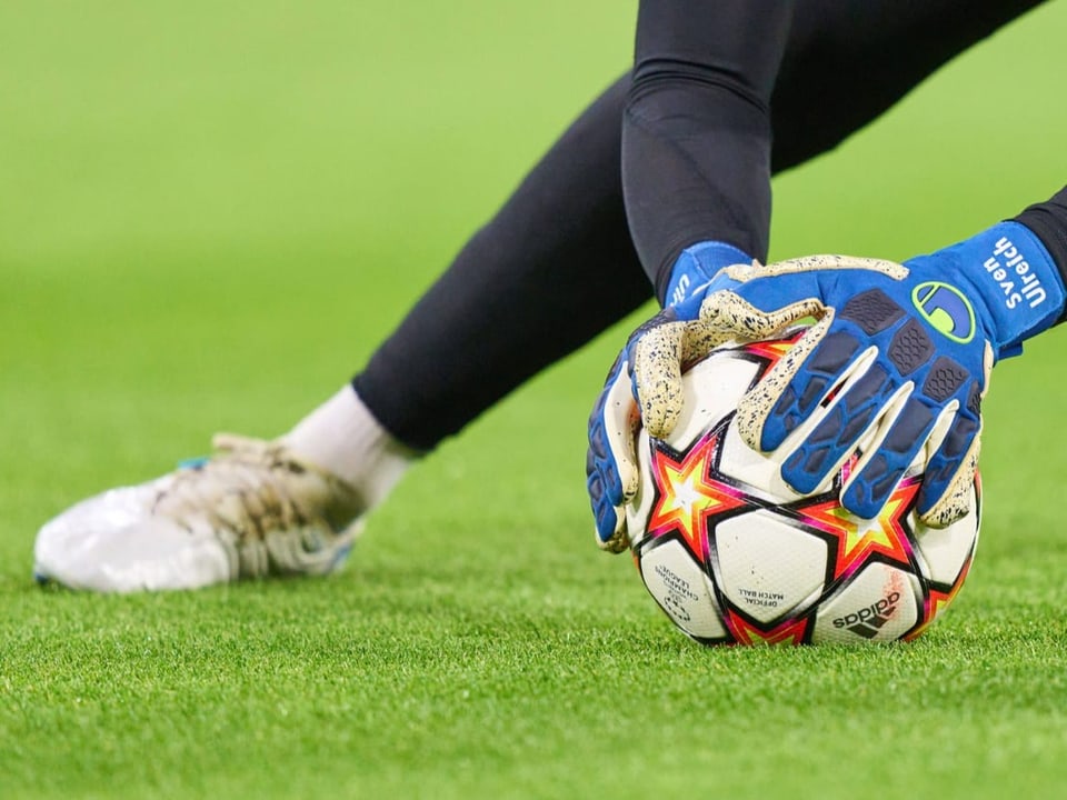 Schon bald greifen 36 Teams nach den Sternen Diese und weitere Änderungen am Champions-League-Modus hat die Uefa beschlossen.