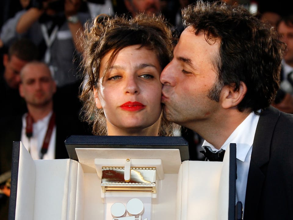 Shira Geffen und ihr Mann und Ko-Autor Etgar Keret 2007 in Cannes als sie die Goldene Kamera für «Meduzot» gewannen.