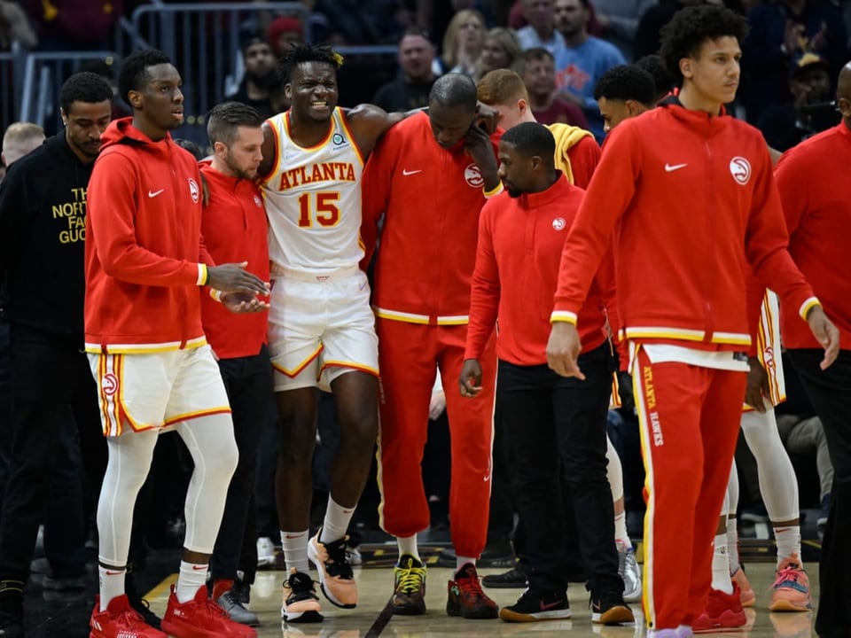 Das sah nicht gut aus Clint Capela