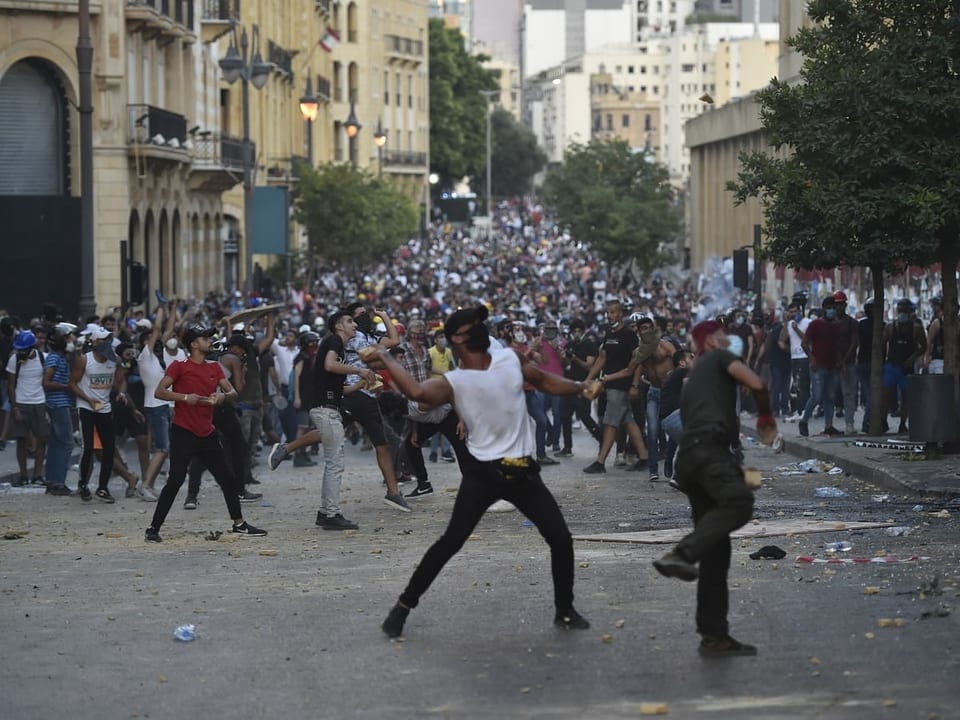 Demonstranten in Beirut
