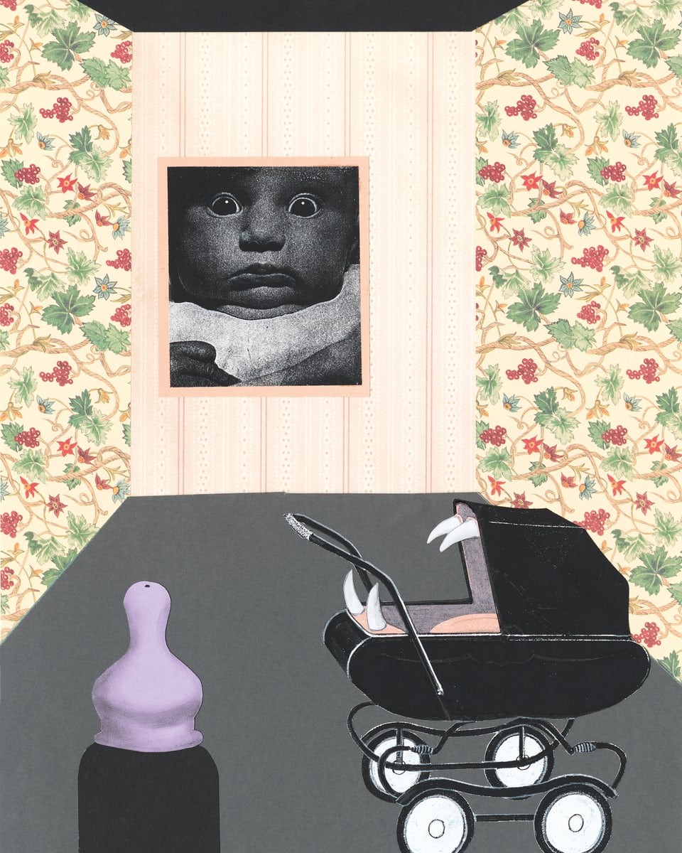 Eine Collage zeigt ein Zimmer mit geblümten Tapeten, im Hintergrund ein grosses Bild eines Babys, im Vordergrund ein Kinderwagen aus dessen Öffnung grosse, spitze Zähne ragen, davor ein überdimensionaler Schoppen.
