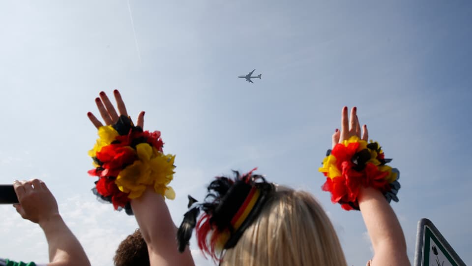 Das Flugzeug mit der deutschen Nationalmannschaft