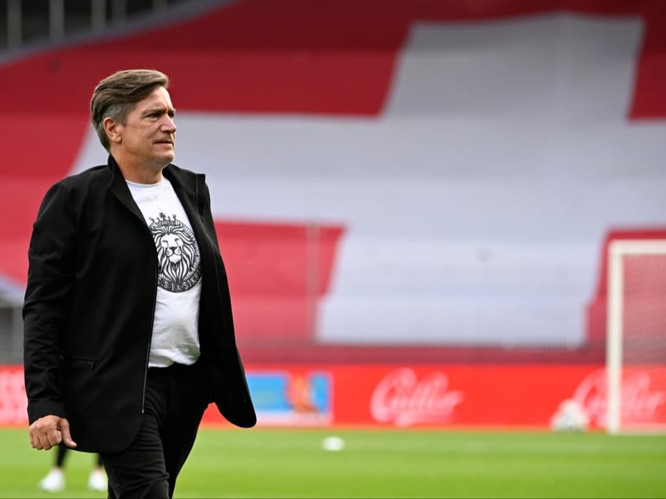 Letztes Spiel unter Schweizer Flagge Nils Nielsen.