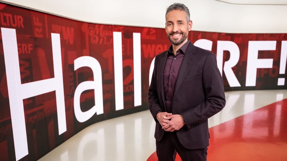 Mario Grossniklaus moderiert die «Hallo SRF!»-Sendung vom 12. Januar 2022.