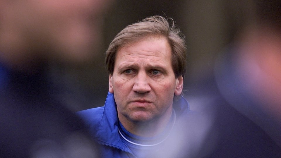 Der ehemalige Sittener Meistertrainer war von 2000-2001. Auch der Argentinier verpasste die WM-Endrunde und musste gehen. 