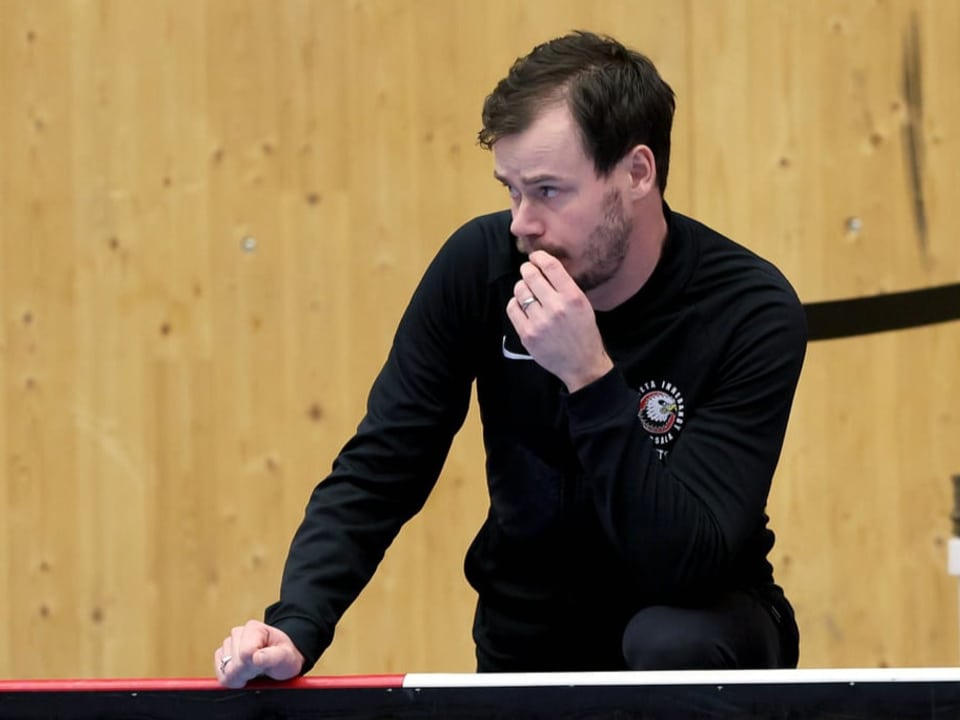 Übernimmt die Schweizer Unihockey-Nati Oscar Lundin