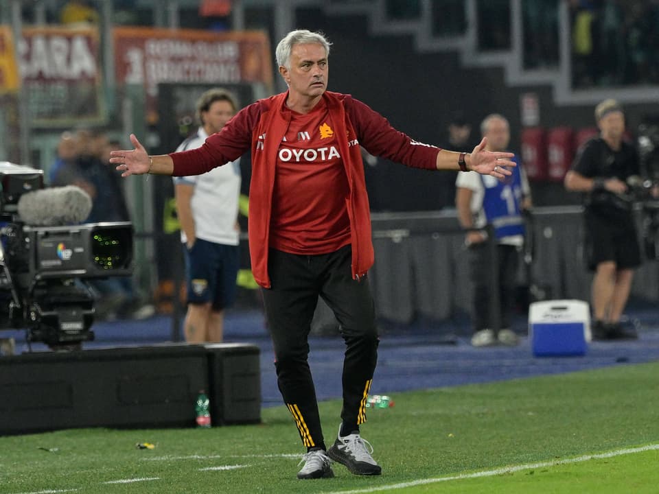 AS-Roma-Coach José Mourinho