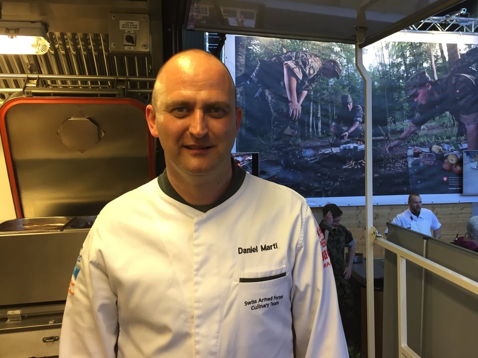 Daniel Marti bildet in der Armee Köche aus und leitet die Swiss Armed Forces Culinary Team, quasi eine Spezialtruppe für Spitzenköche.