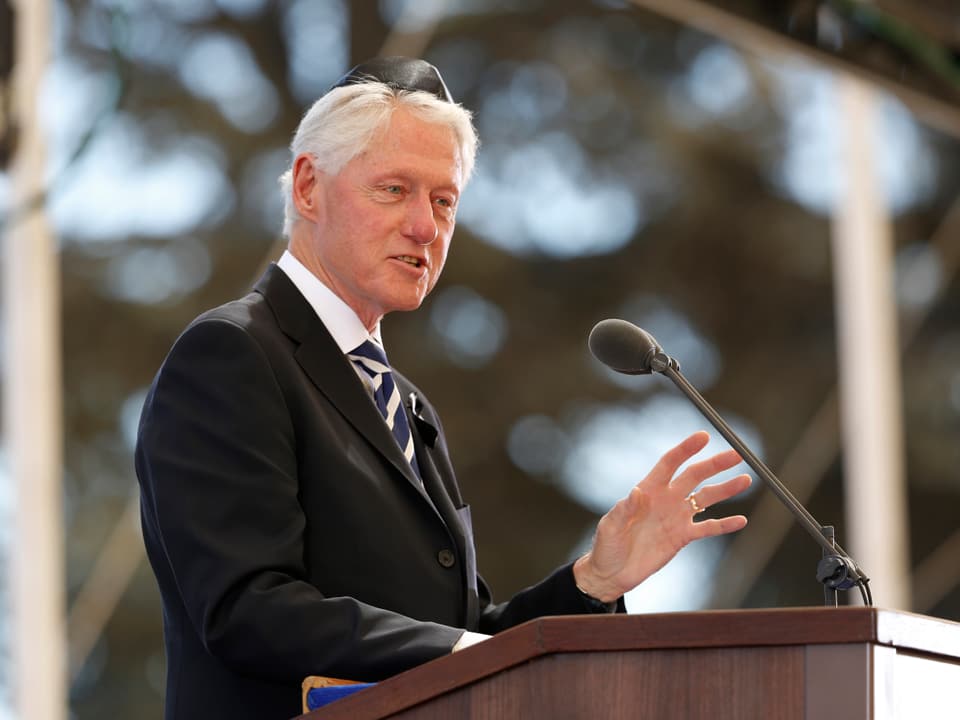 Bill Clinton an der Trauerfeier