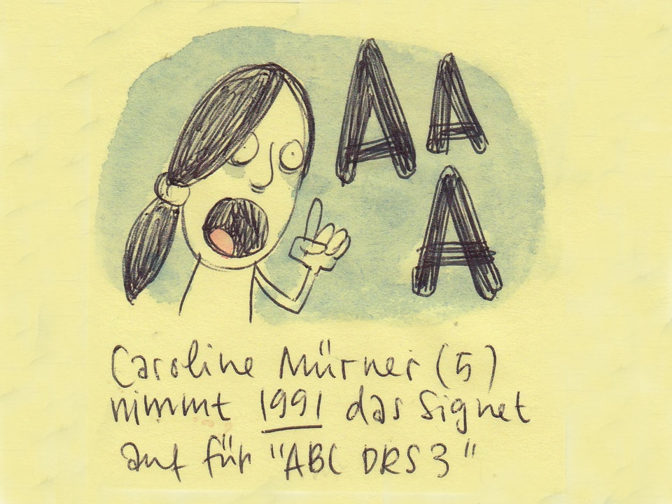 Ein gezeichnetes Mädchen mit Zopf liest den Buchstaben A. Zudem steht handschriftlich der Satz: Caroline Mürner (5) nimmt 1991 das Signet auf für ABC DRS 3.