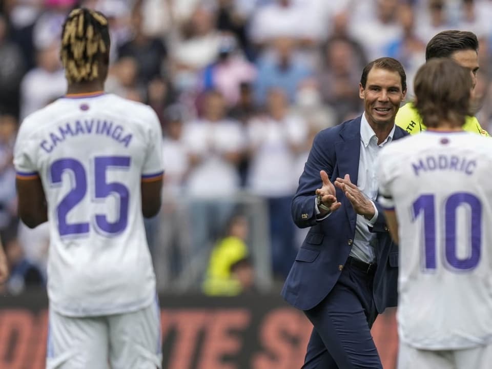 Glühender Real-Anhänger Nadal klatscht Modric und Camavinga zu