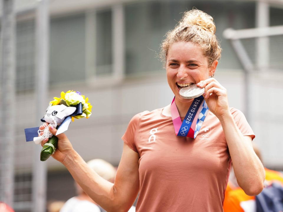 28. Juli: Marlen Reusser, Silber, Rad, Zeitfahren Reusser
