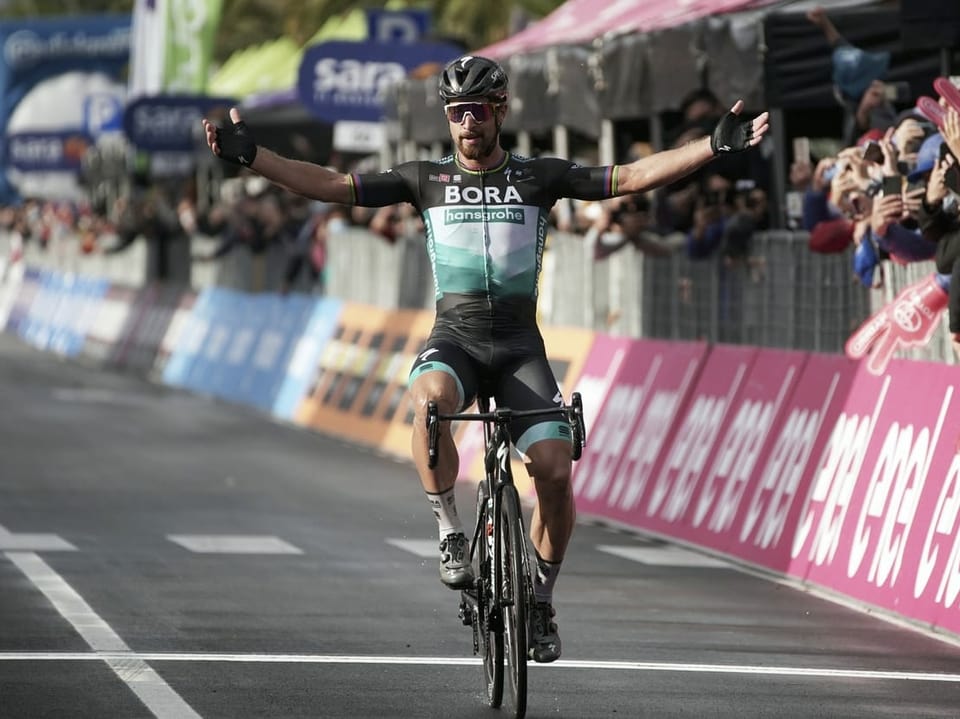 Peter Sagan gewinnt die 10. Etappe des Giro d'Italia.