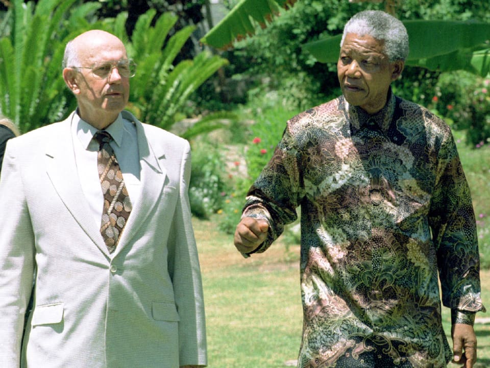 Pieter Willem Botha und Nelson Mandela 1995