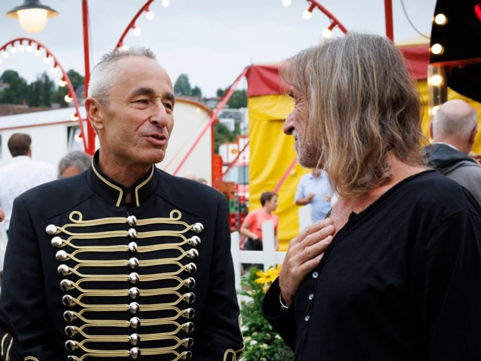 Im Gespräch Ralph im Gespräch mit ZIrkusdirektor Johannes Muntwyler.