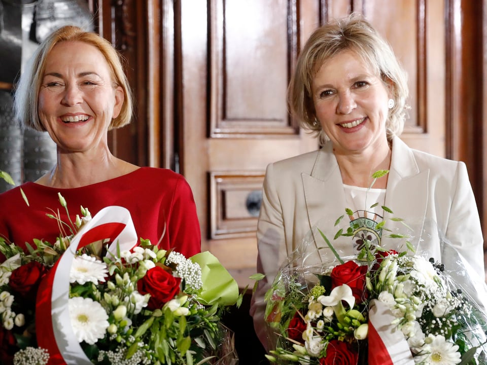 Brigit Wyss (rechts) mit Susanne Schaffner-Hess (SP) 