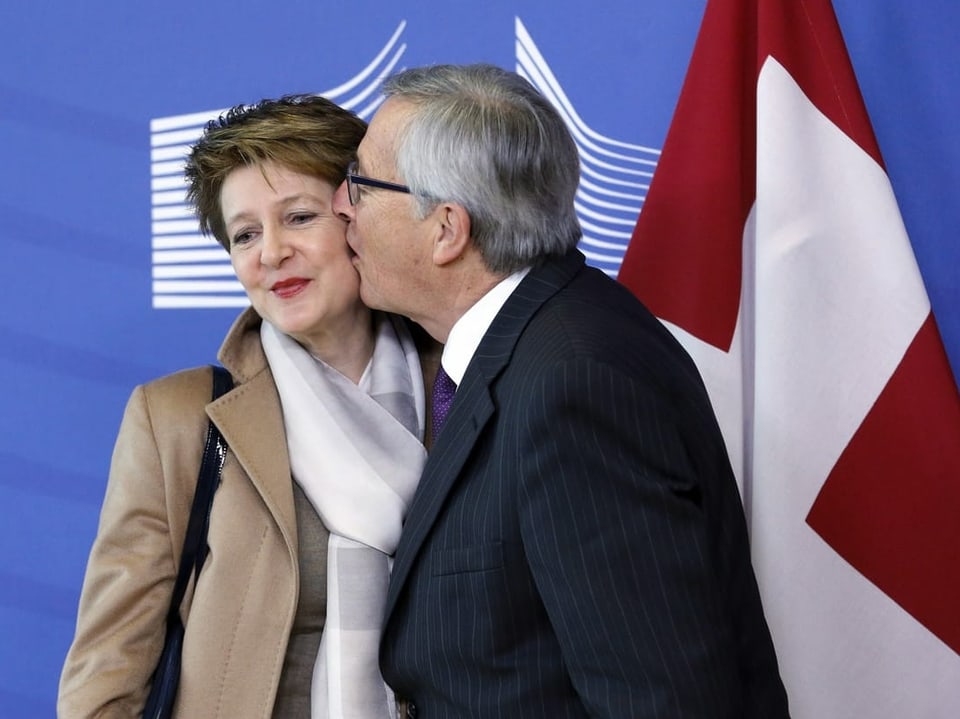 «Herzlicher» Empfang für die damalige Bundespräsidentin Simonetta Sommaruga in Brüssel (2015). 