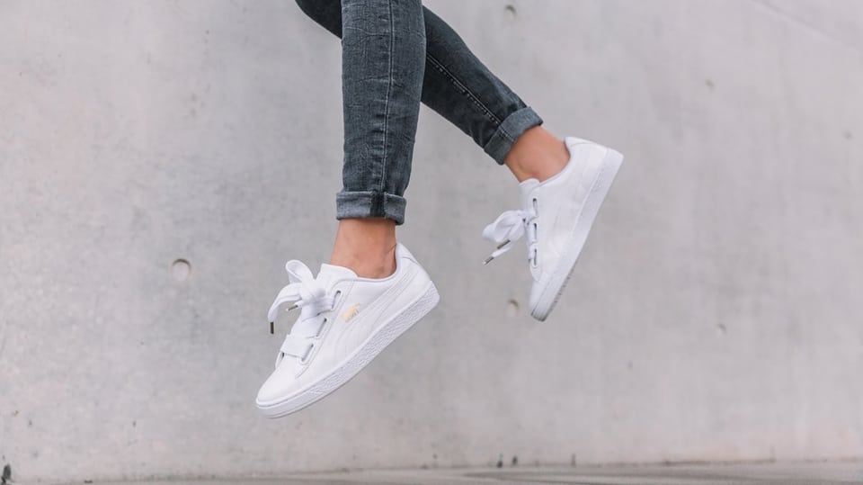 Aktuell - So bekommst du deine weissen Lieblingssneakers wieder sauber