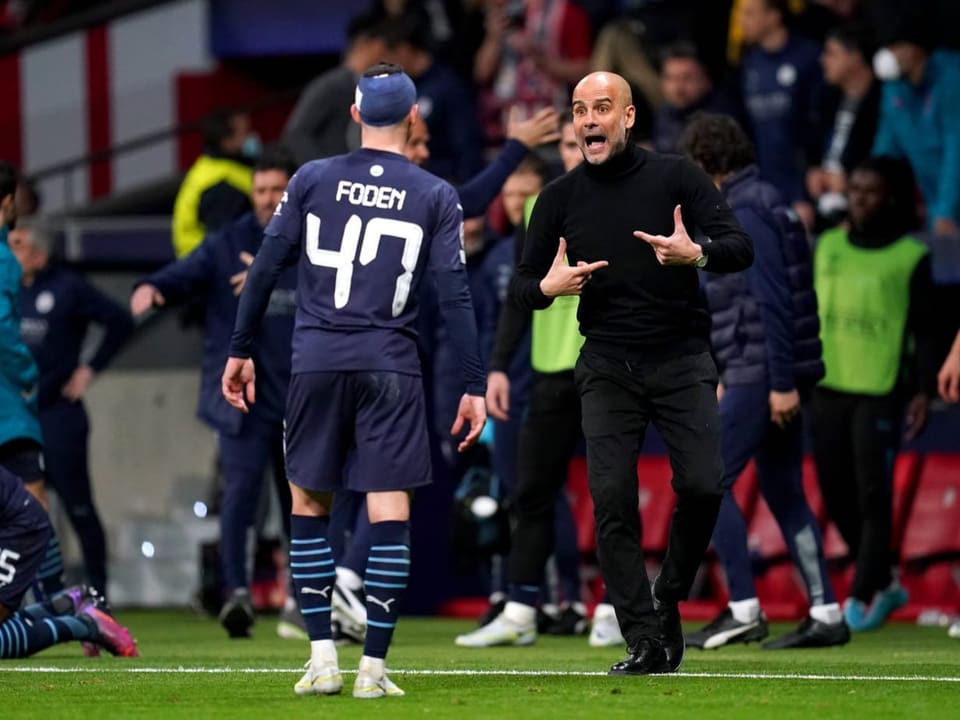 Hatte mit seinen Spielern einiges zu bereden ManCity-Trainer Pep Guardiola gestikuliert wild.