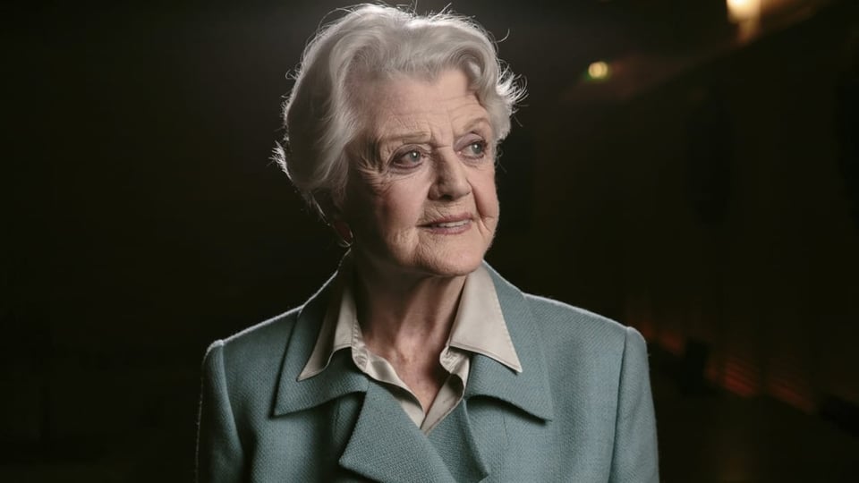 Angela Lansbury im Porträt.