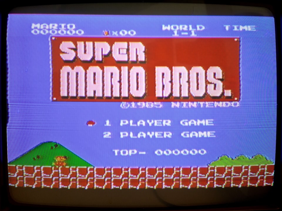 Der Titel-Bildschirm von Super Mario Bros.