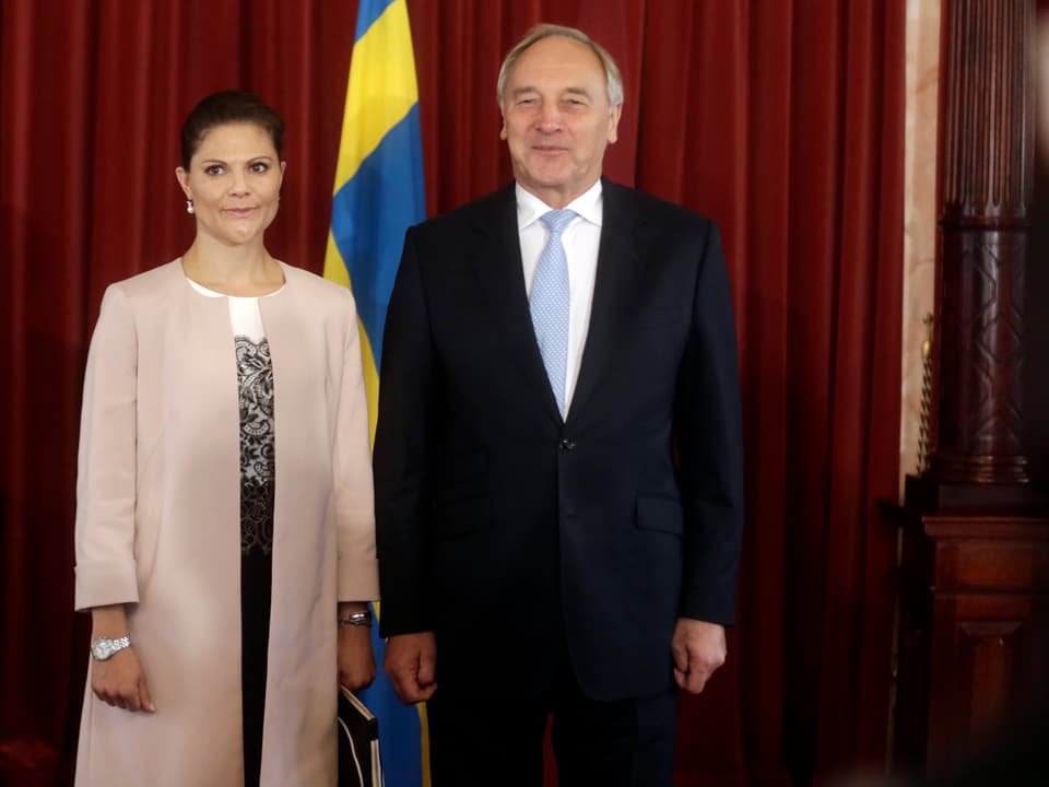 Victoria von Schweden und Lettlands Präsident Andris Berzins