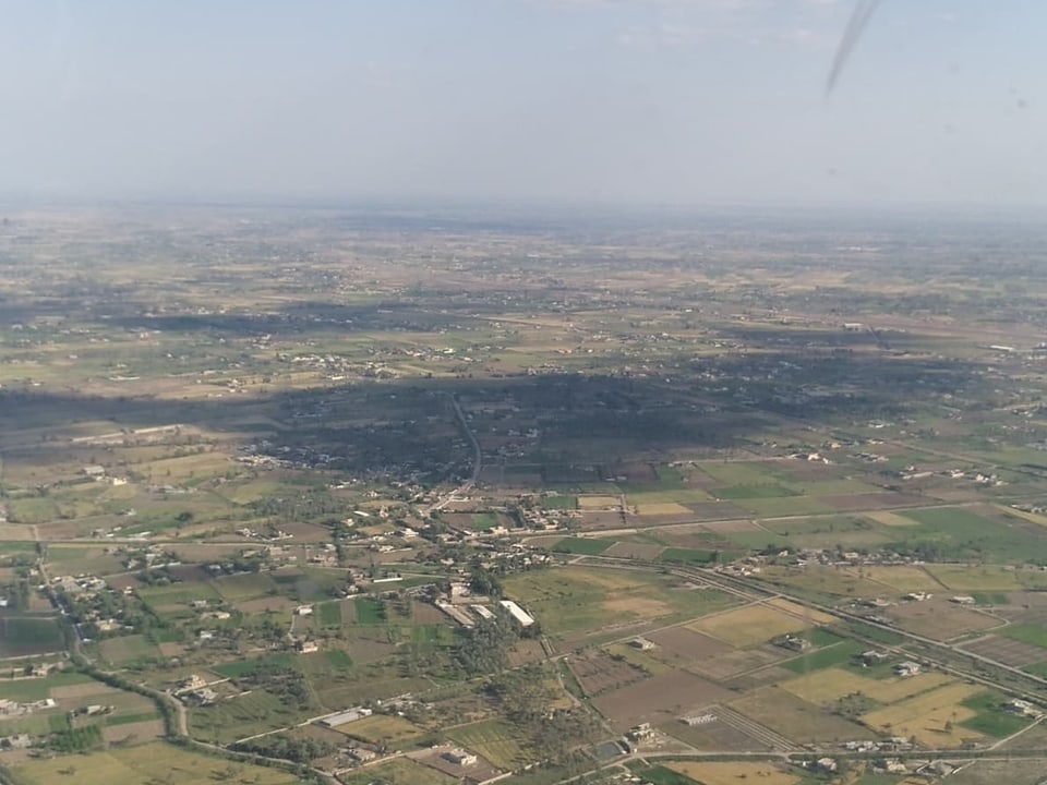 Blick aus einem Blackhawk-Helikopter der US-Armee 