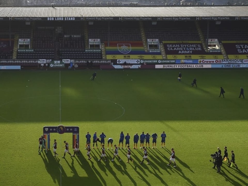 Kein Betrieb am Sonntag im Turf Moor Leeres Stadion in Burnley.