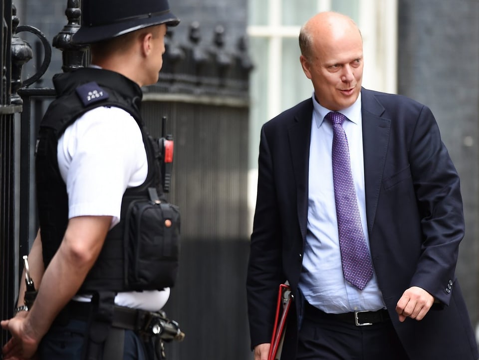 Chris Grayling auf dem Weg zu einer Sitzung an der Downing Street Ende Juni. 