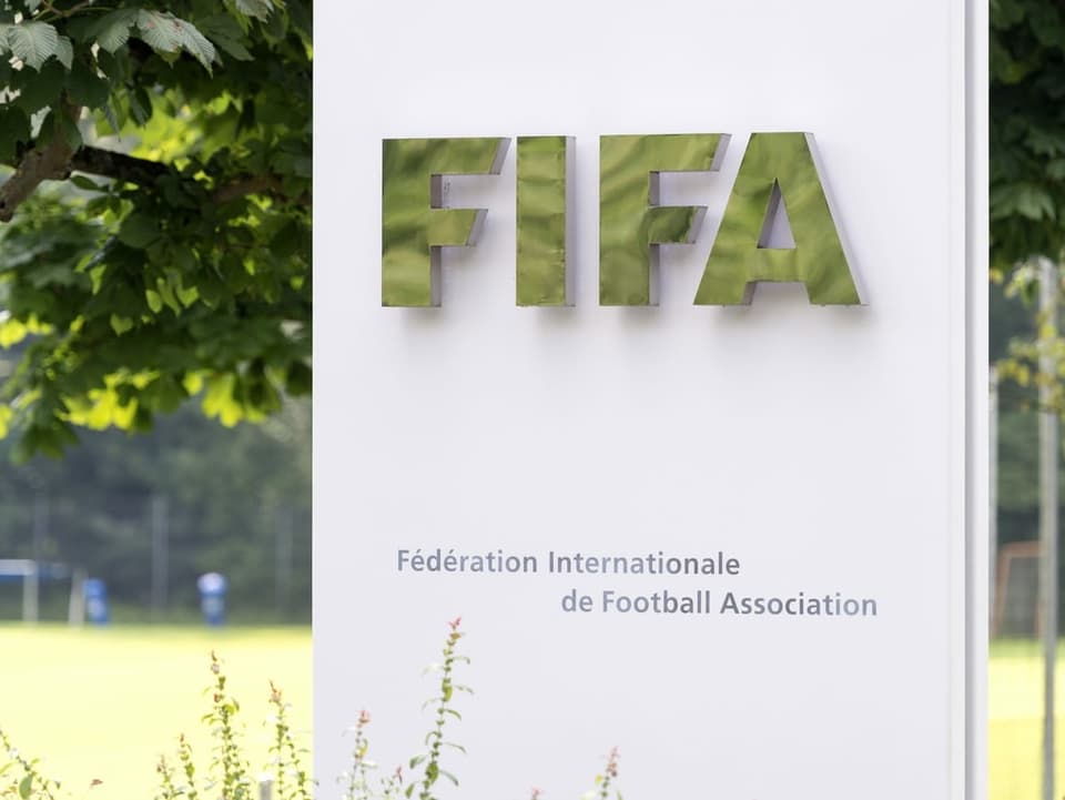 Der Fussball-Weltverband prüft derzeit Möglichkeiten zur finanziellen Unterstützung.