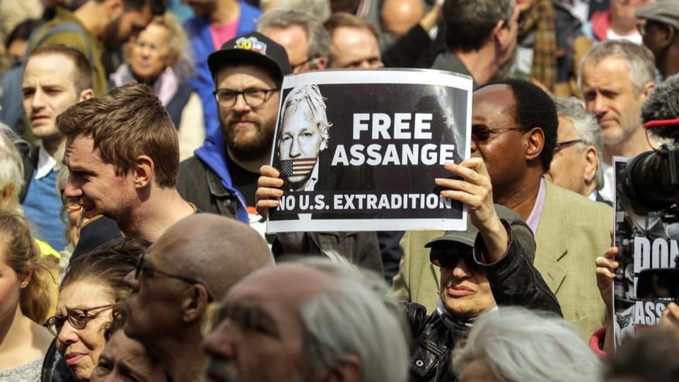 Demonstration gegen die Auslieferung von Assange