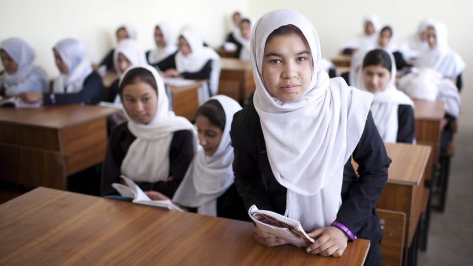 Afghanische Mädchen in der Schule.