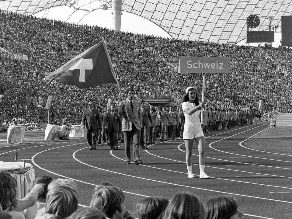 Urs von Wartburg beim Olympia-Einmarsch 1972.