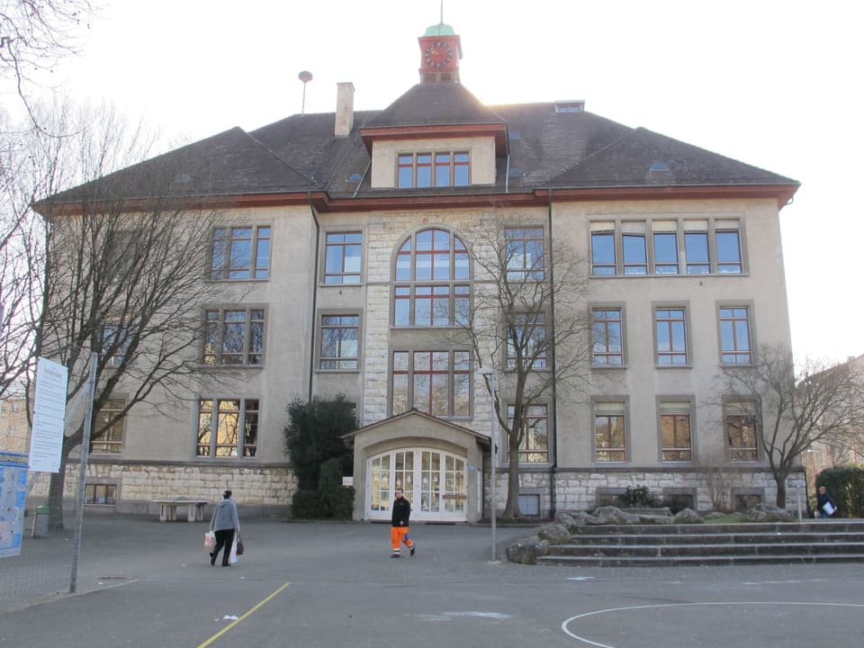 Schulhaus Kirchacker, Aussenansicht.