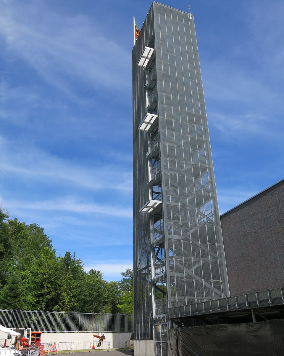 Der Turm der Einsatzzentrale.