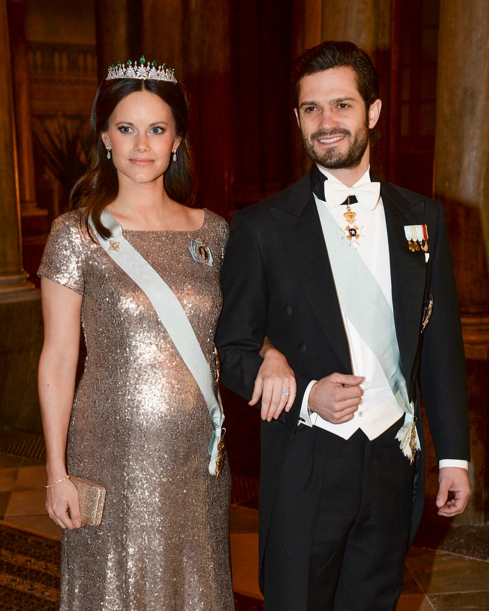 Prinzessin Sofia und Prinz Carl Philip posieren für die Fotografen.