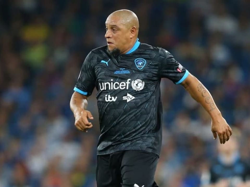 Kehrt auf den Platz zurück Roberto Carlos.