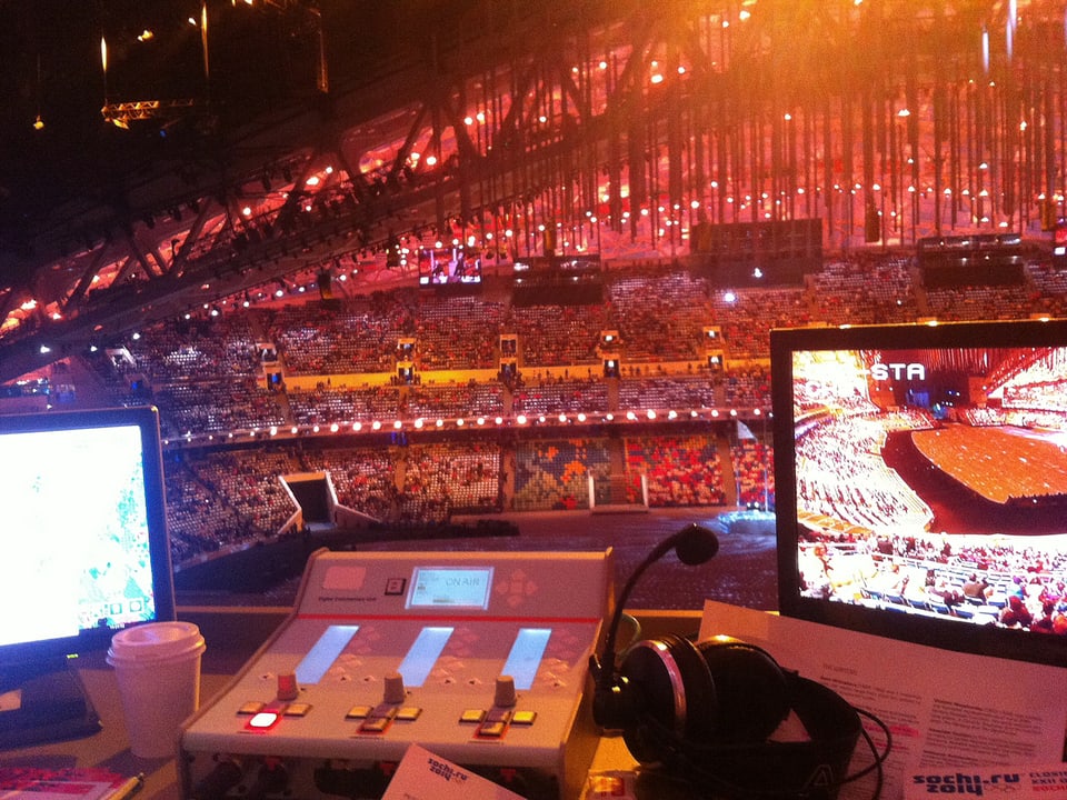 Blick vom Arbeitsplatz ins Olympiastadion.