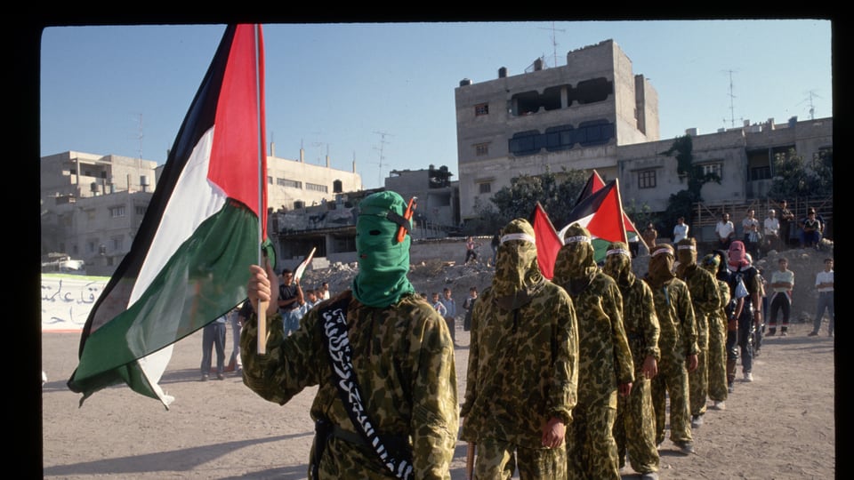 Maskierte Hamas-Kämpfer in einer Aufnahme von 1993.
