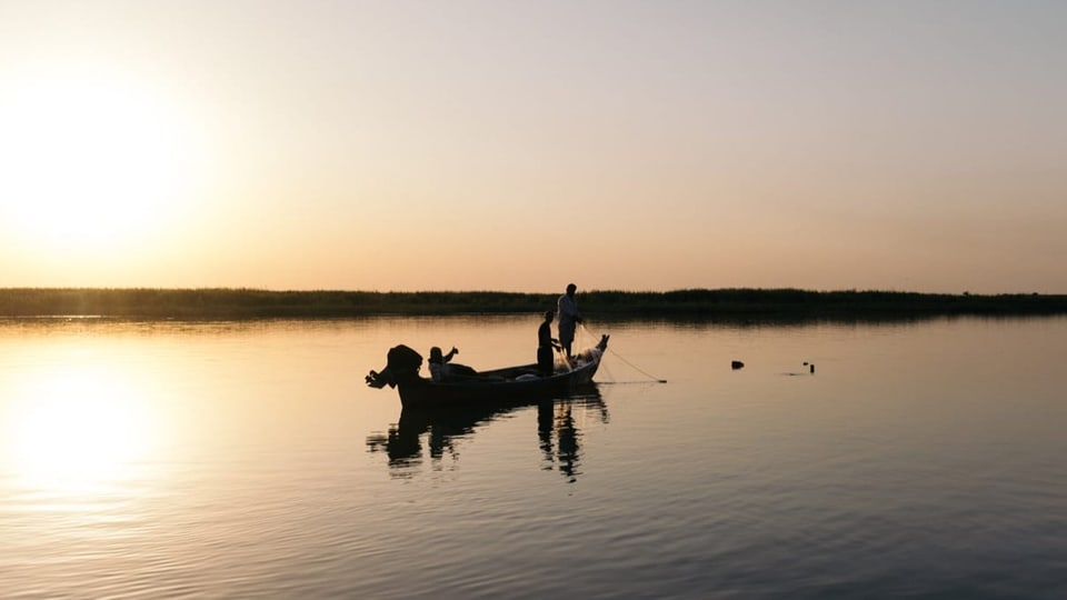 Ein Boot, auf dem Fluss, der Lebensader von Basra