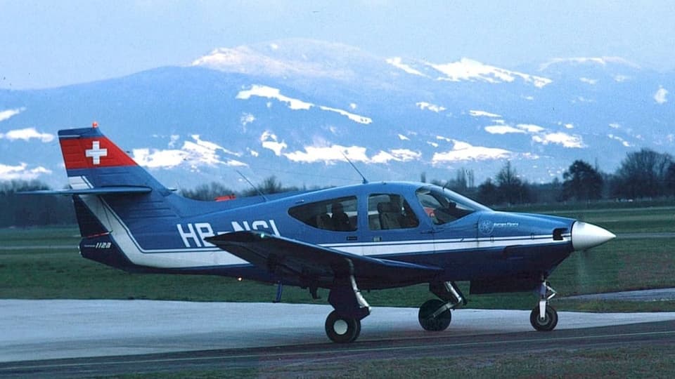 Kleinflugzeug Rockwell Commander 112.