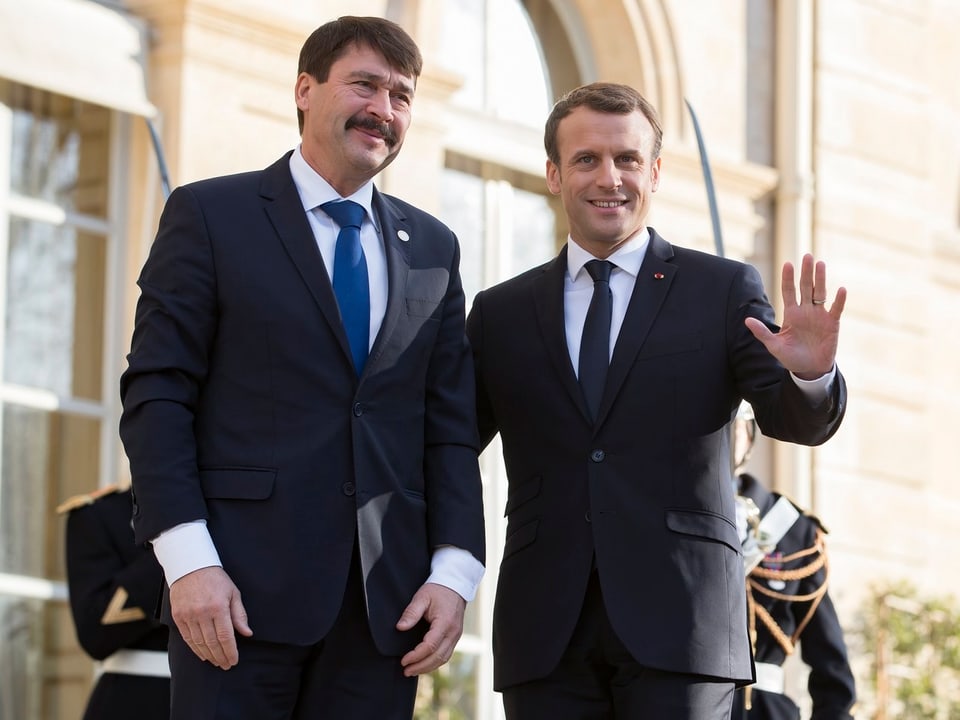 Ader und Macron.