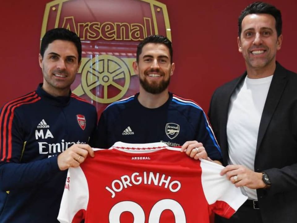 Bleibt in London, wechselt aber den Klub Jorginho.
