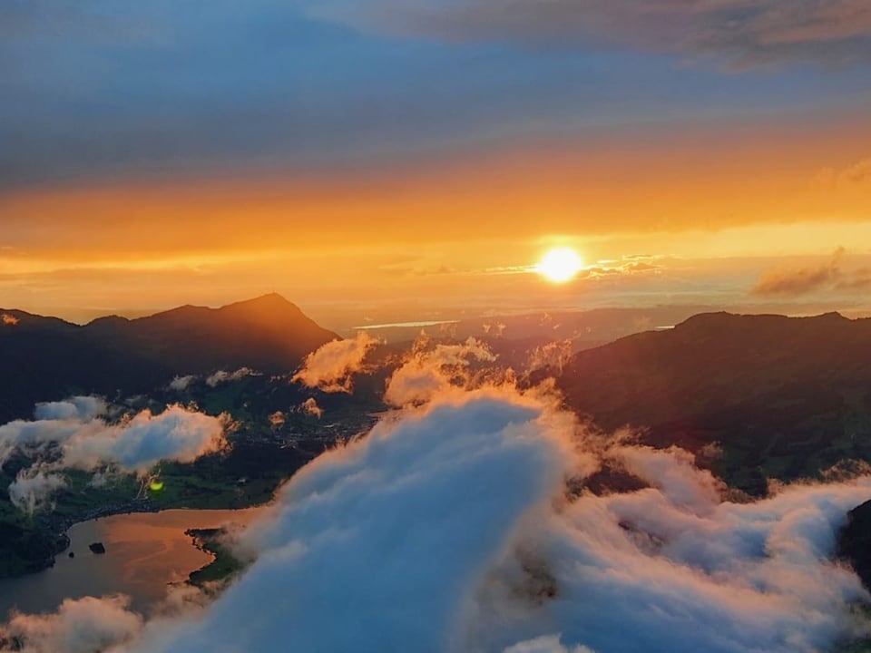 Wolkenspiel auf dem Grossen Mythen