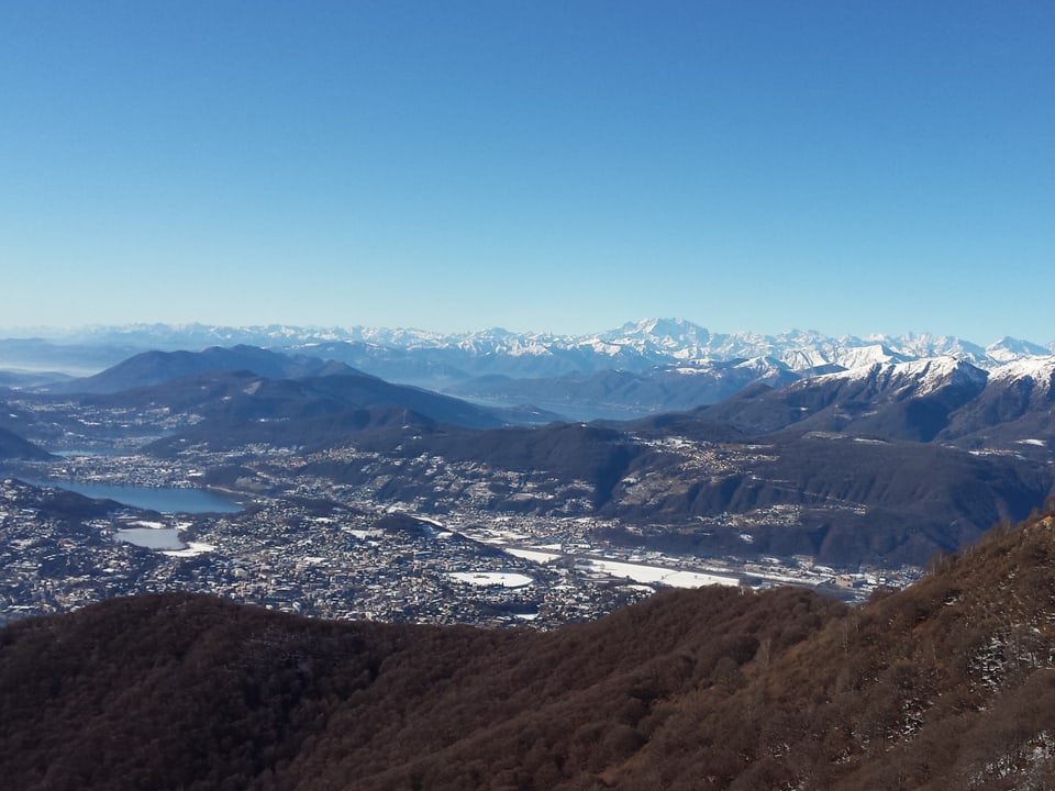 Aussicht auf Lugano und Umgebung