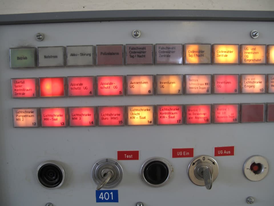 Die alten Knöpfe des Landessenders sind noch vorhanden. 