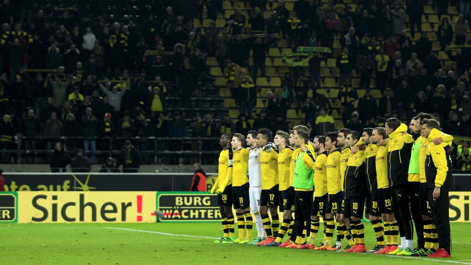 Trauernde Dortmund-Spieler