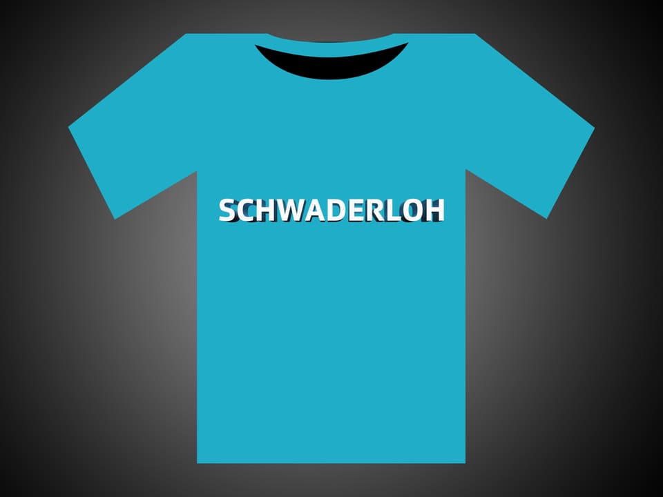 Weisse Schrift auf einem blauen T-Shirt: Schwaderloh.